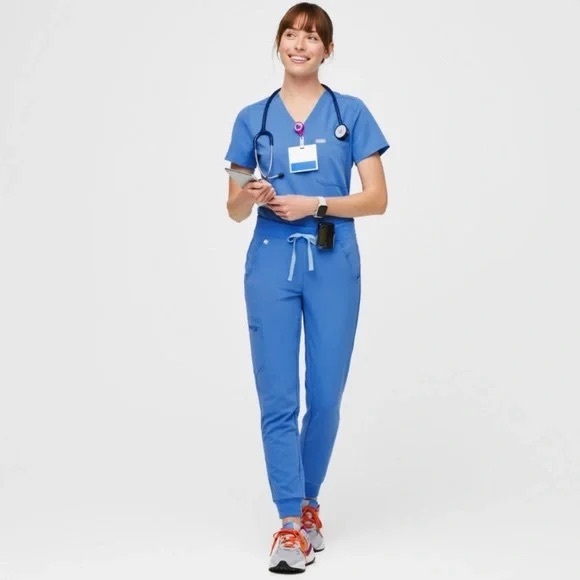 Figs Women's Capri Blue Set - Picture 1 of 3